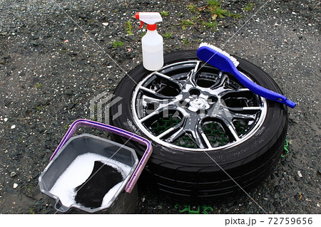 ホイール洗浄に必要な洗車用品 ホイール洗浄に必要な洗車用品 72759656
