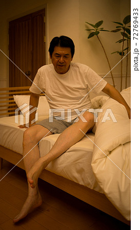 中高年の不眠の悩み 中高年の不眠の悩み 72769433