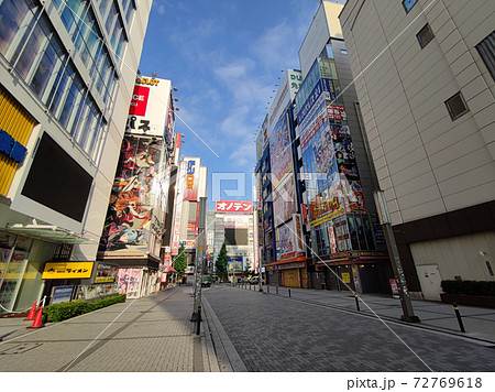 早朝の秋葉原（2020年5月） 72769618