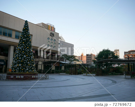 深川ギャザリア　早朝 72769672