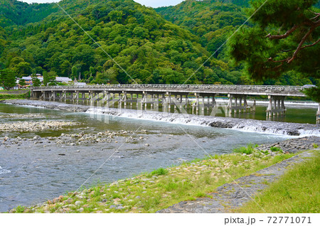 渡月橋　桂川　嵐山　京都 72771071