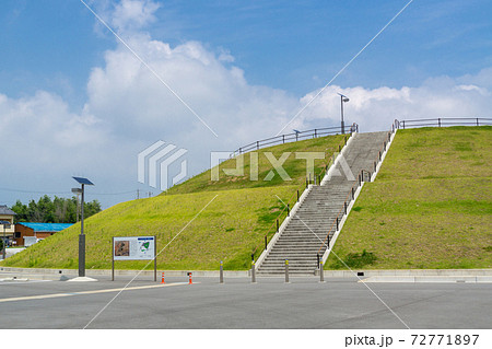 津波避難マウンド 72771897
