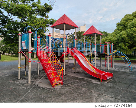 使用禁止された公園遊具（2020年5月） 72774164