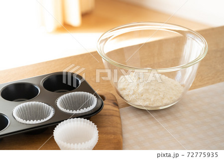 自宅でお菓子作り 72775935