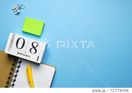 eighth day of winter month calendar january with copy space 72778306