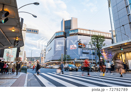 京都　四条河原町　夕景 72792789