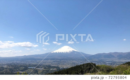 富士山　裾野　すその 72793804
