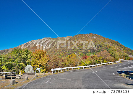 【伊吹山ドライブウェイ】 滋賀県米原市上野 72798153