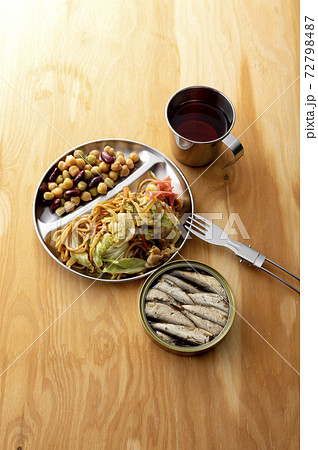 キャンプ飯 72798487