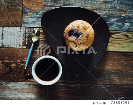 コーヒー マフィン ケーキ 72803591