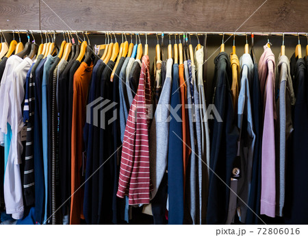 Fashion clothes in the shopping centre 72806016