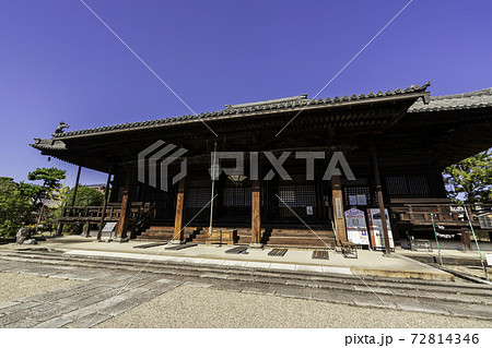 西大寺　本堂　奈良県奈良市 72814346