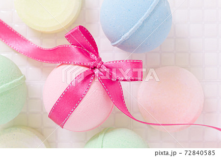 バスボム　入浴剤ギフトのイメージ素材 72840585
