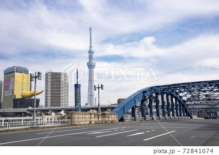駒形橋から望む東京スカイツリーのある風景 駒形橋から望む東京スカイツリーのある風景 72841074