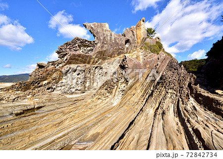 見残し海岸　蜂の巣城付近　千尋岬　自然の造形　高知県土佐清水市　 72842734