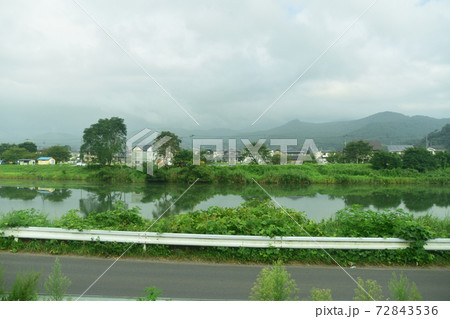 福島駅から仙台駅までの東北線車窓からの風景 福島駅から仙台駅までの東北線車窓からの風景 72843536