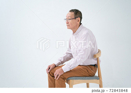 シニア男性 シニア男性 72843848