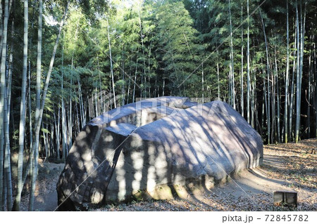 奈良県　益田岩船 72845782