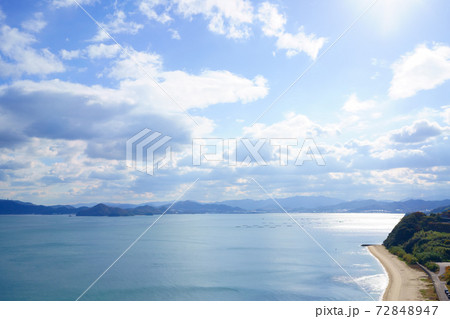 キラキラ輝く瀬戸内海(香川県高松市) 72848947