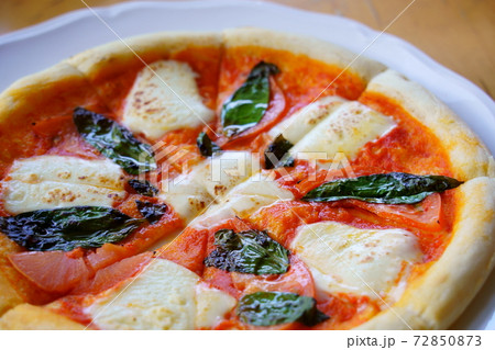 マルゲリータピザ マルゲリータピザ 72850873