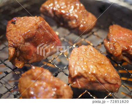 黒毛和牛焼肉(角切りハラミ) 黒毛和牛焼肉(角切りハラミ) 72851620