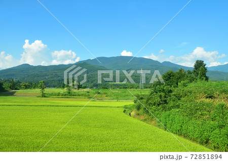 郡山駅から会津若松駅までの磐越西線車窓からの風景 郡山駅から会津若松駅までの磐越西線車窓からの風景 72851894