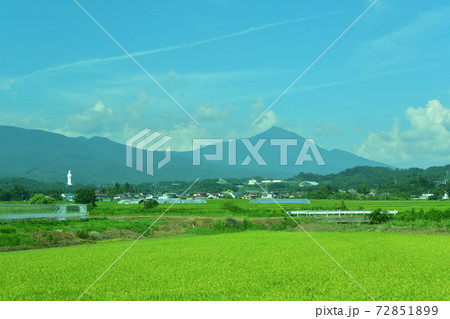 郡山駅から会津若松駅までの磐越西線車窓からの風景 72851899