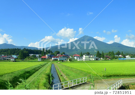 郡山駅から会津若松駅までの磐越西線車窓からの風景 72851951