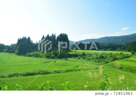 郡山駅から会津若松駅までの磐越西線車窓からの風景 72851963