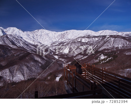 岩岳山頂テラスHAKUBA MOUNTAIN HARBORから白馬連峰遠望 岩岳山頂テラスHAKUBA MOUNTAIN HARBORから白馬連峰遠望 72852394