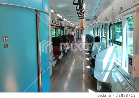 会津川口駅から会津駅までの只見線車窓からの風景 72853715