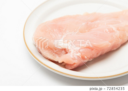 鶏の胸肉 鶏の胸肉 72854235