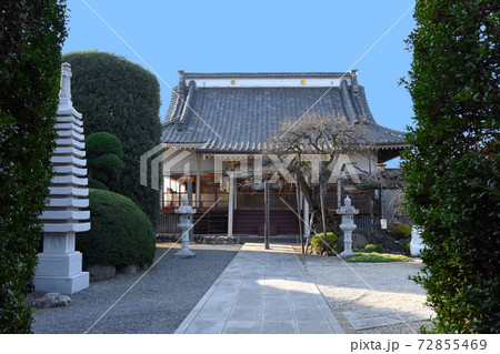 武蔵七党猪俣党人見氏の菩提寺一乗寺本堂　埼玉県深谷市人見 72855469