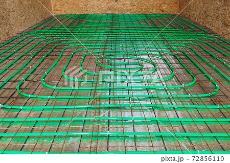 underfloor heating green pipeline installation underfloor heating green pipeline installation 72856110