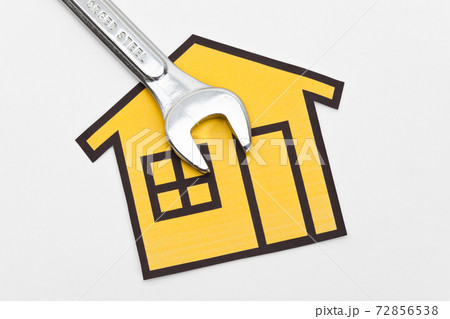 Home Repairing 72856538