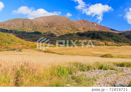 坊ガツルから見たくじゅう連山(秋) 大分県玖珠郡 坊ガツルから見たくじゅう連山(秋) 大分県玖珠郡 72859721