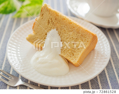 シフォンケーキ 72861528
