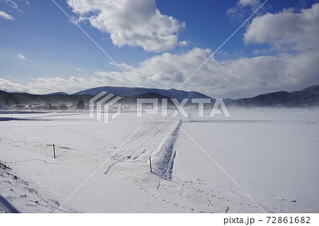 遠野の冬 地吹雪 遠野の冬 地吹雪 72861682