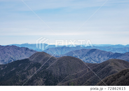 伊吹山ドライブウエイで山頂登山 72862615