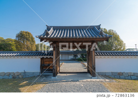 二之丸庭園の門（赤穂城跡） 72863136