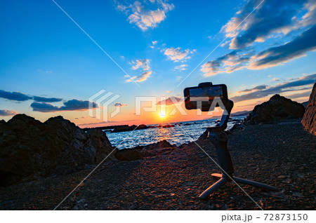 夕焼けのタイムラプス撮影 72873150