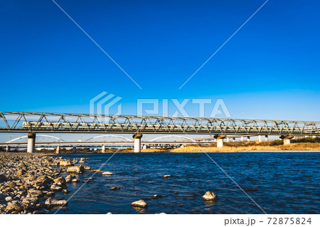 相模川を渡る小田急8000形 相模川を渡る小田急8000形 72875824