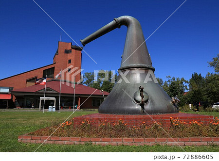 ニッカウヰスキー余市蒸留所・スチルポット（北海道余市町） 72886605