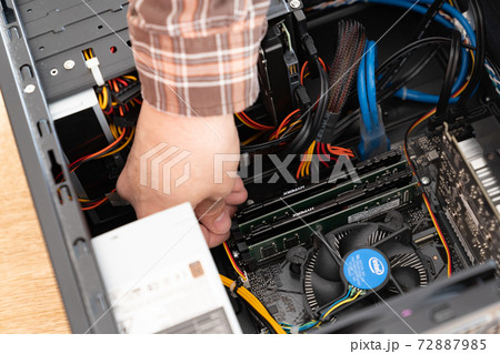 デスクトップパソコンのメモリ増設 72887985