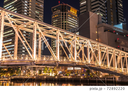 《東京都》天王洲アイルの夜景・東京ベイエリア 《東京都》天王洲アイルの夜景・東京ベイエリア 72892220