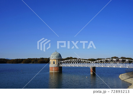 12月 東大和07第一取水塔・多摩湖(村山下貯水池) 12月 東大和07第一取水塔・多摩湖(村山下貯水池) 72893213