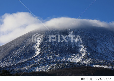 雪の 浅間山 雪の 浅間山 72899322