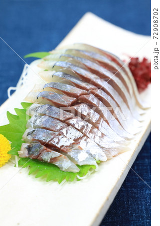 おいしい関アジのお造り 72908702