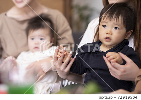 ママ友と男の子 ママ友と男の子 72919504