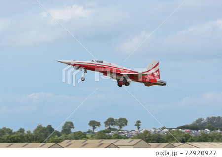 スイス空軍パトルイユスイス離陸 72920927